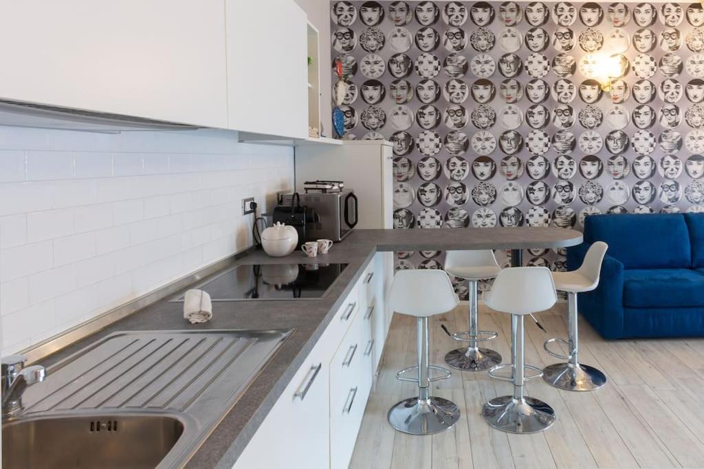 My Charming Apartments Ai Navigli-Vigevano Suite Milan Luaran gambar