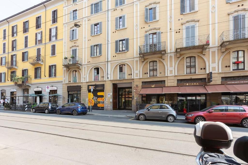 My Charming Apartments Ai Navigli-Vigevano Suite Milan Luaran gambar
