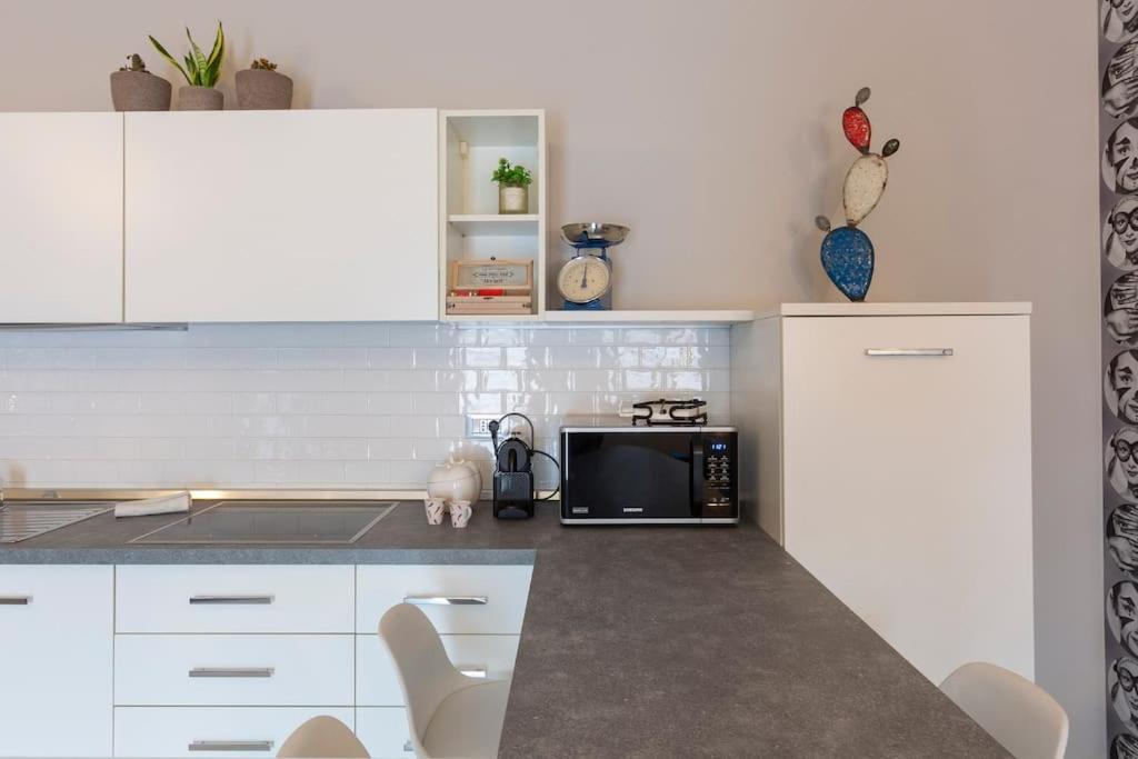 My Charming Apartments Ai Navigli-Vigevano Suite Milan Luaran gambar