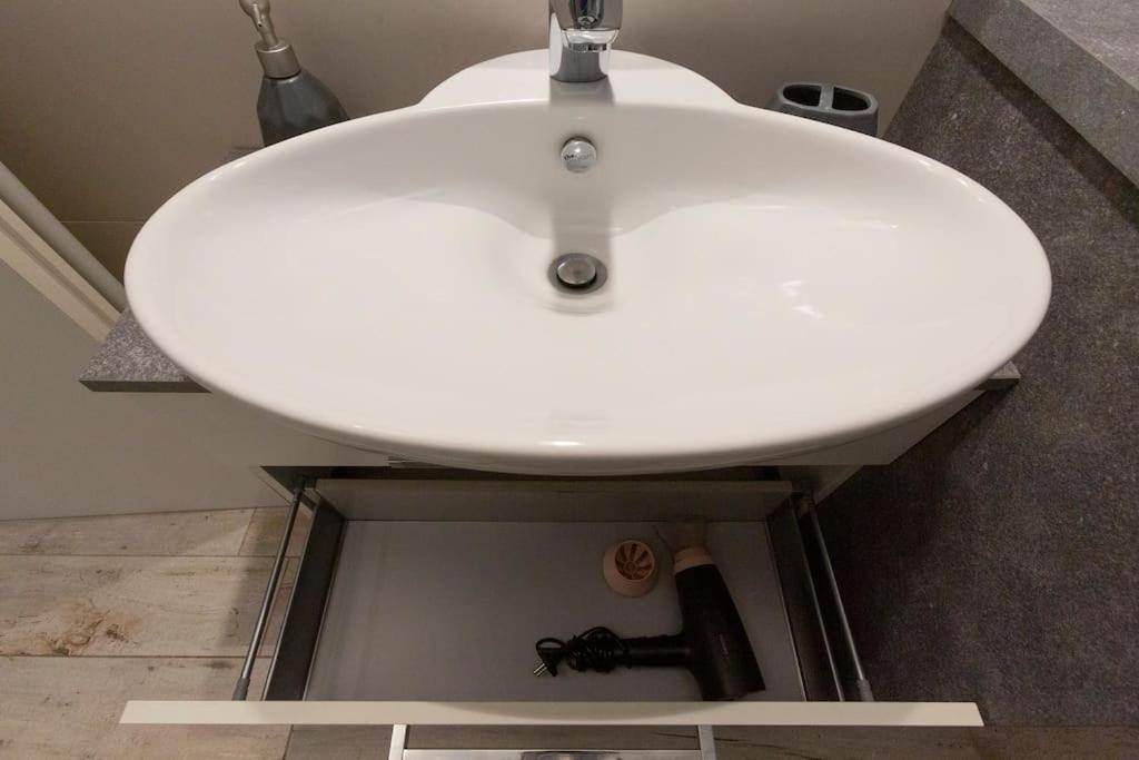 My Charming Apartments Ai Navigli-Vigevano Suite Milan Luaran gambar