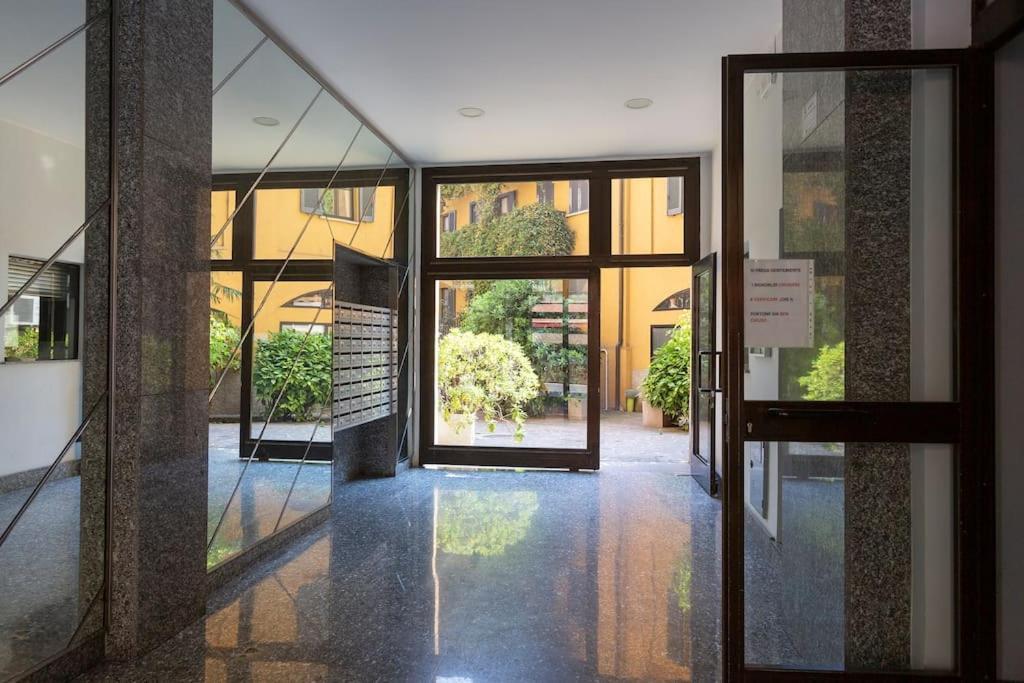 My Charming Apartments Ai Navigli-Vigevano Suite Milan Luaran gambar